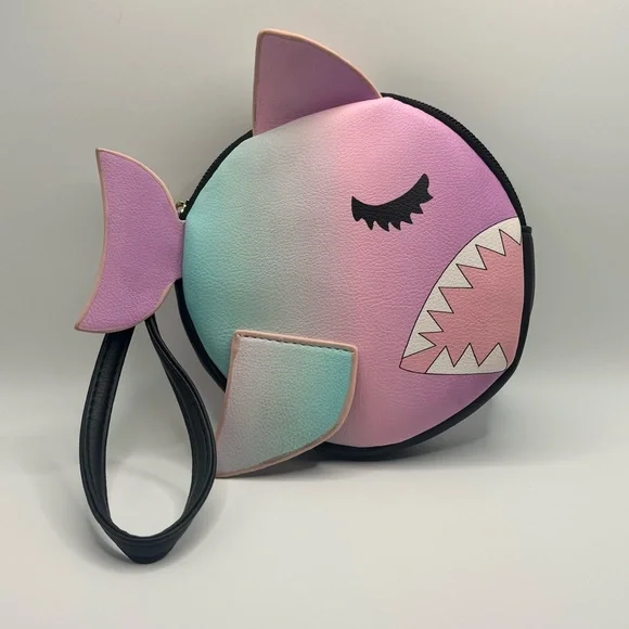 NWOT Betsey Johnson pastel shark wristlet bag 🦈💗 - Picture 1 of 3